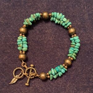 Turquoise and Gold Beaded Bracelet